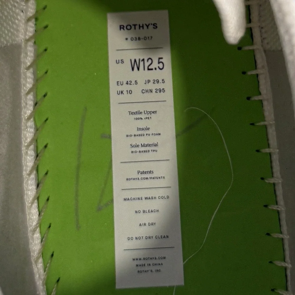 Rothys The Lace Up Sneaker Men's 12.5 Bright White Comfort Casual Washable